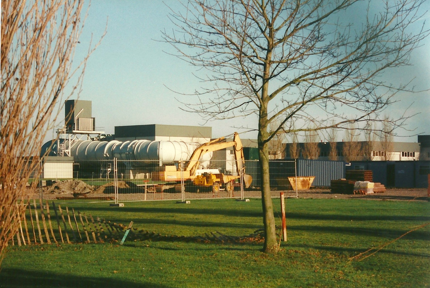 Building_the_WilliamsF1_Conference_Centre_and_Museum5788693691554450581