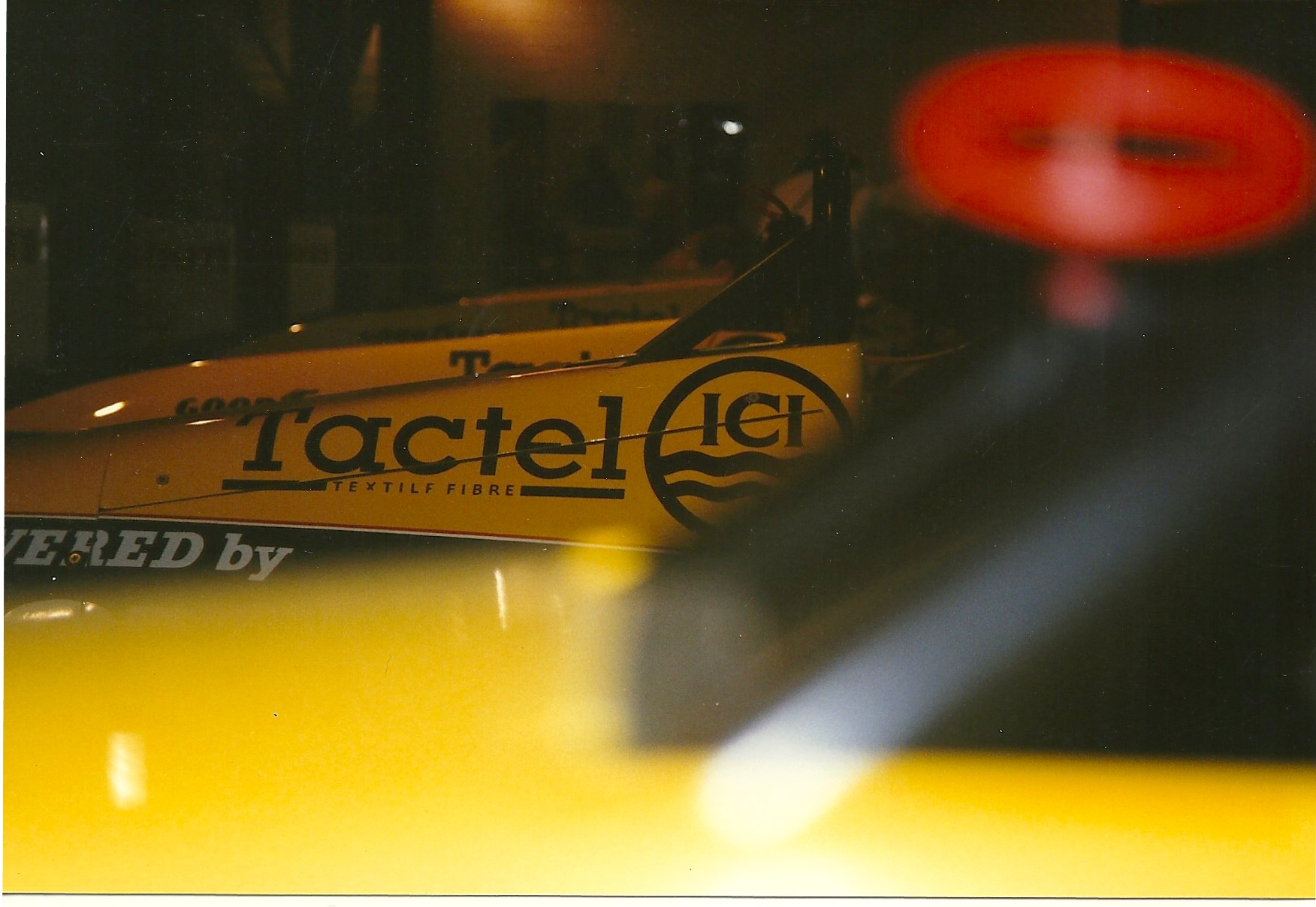 WilliamsF1_Factory_and_Museum,_Didcot2448319883178121934