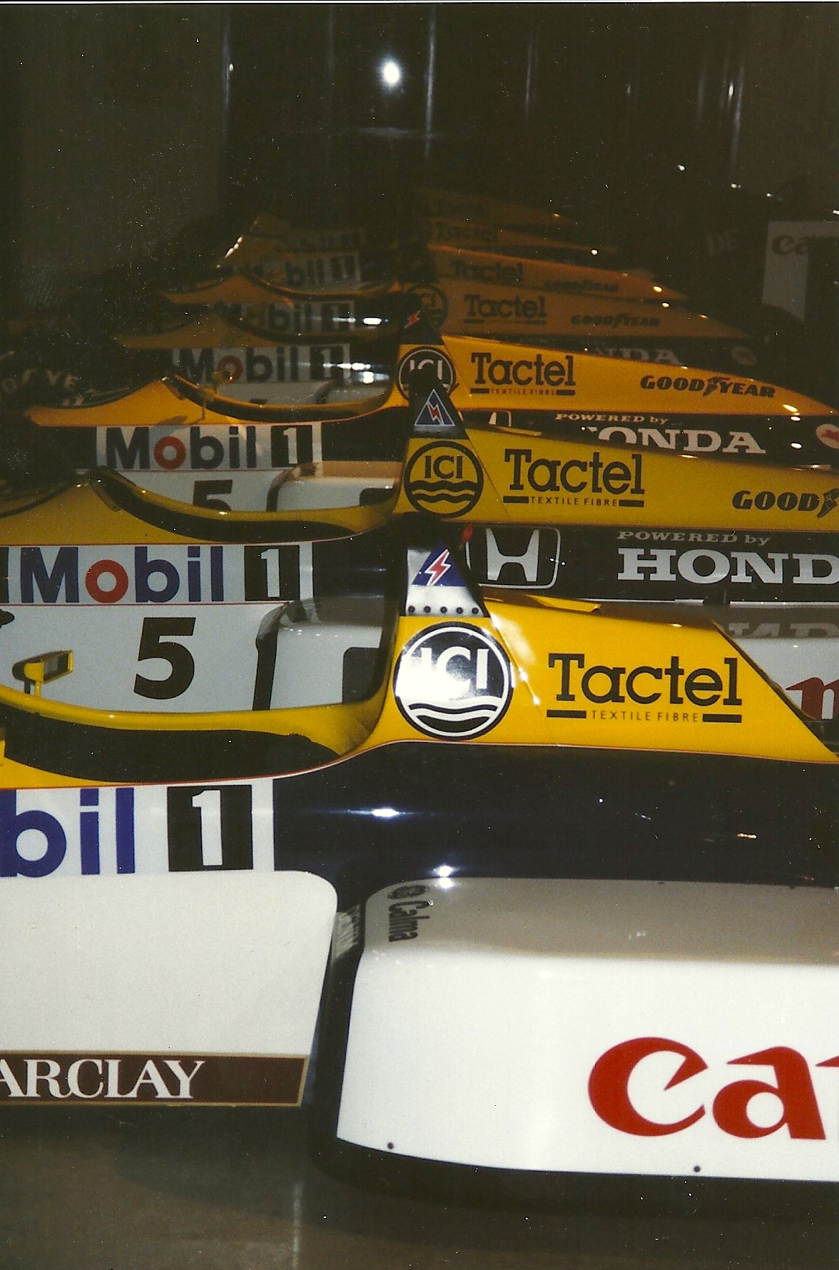WilliamsF1_Factory_and_Museum,_Didcot6659951018367227250