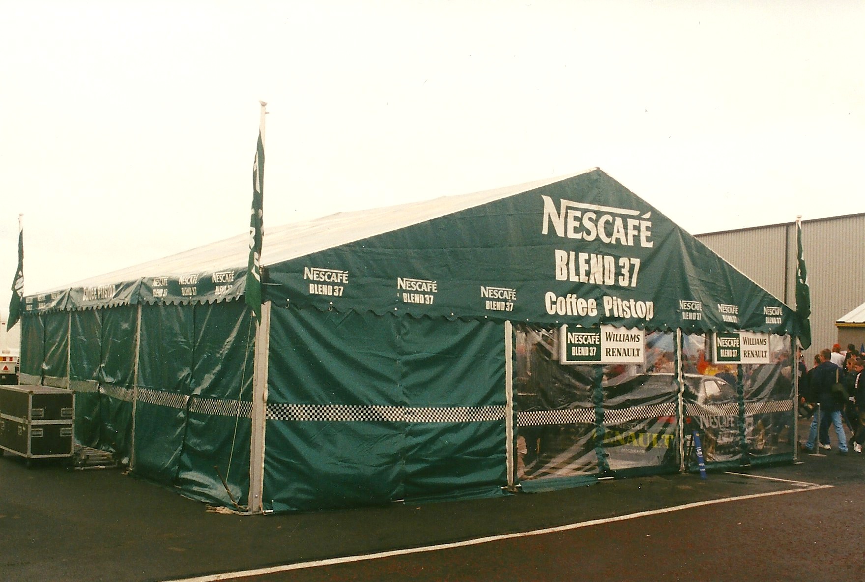 Williams_Touring_Car_at_Silverstone_19998929267306423386578
