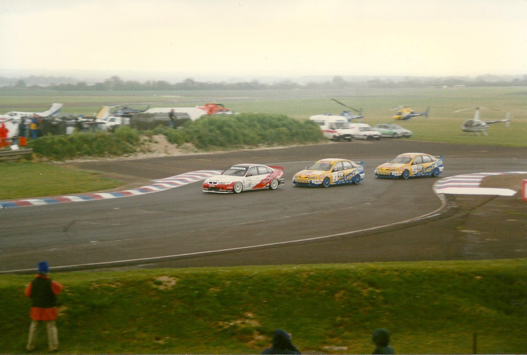 Williams_Touring_Car_at_Thruxton_19971399349341015676233