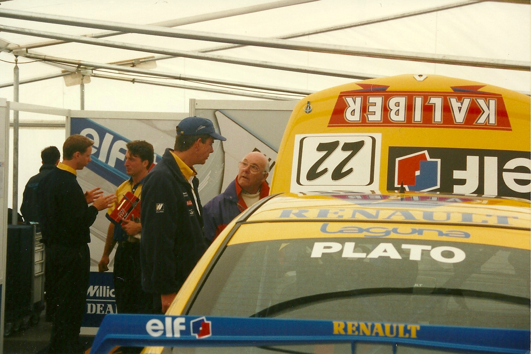 Williams_Touring_Car_at_Thruxton_19977106350818020430864