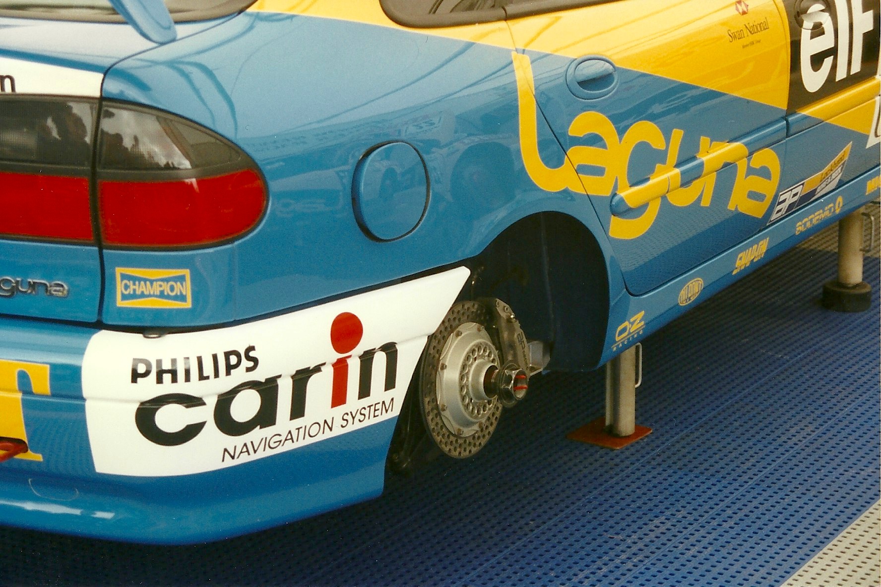 Williams_Touring_Car_at_Thruxton_19978137522921897246095